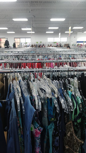 Thrift Store «Goodwill Retail Store of Lake St. Louis», reviews and photos, 913 Robert Raymond Dr, Lake St Louis, MO 63367, USA