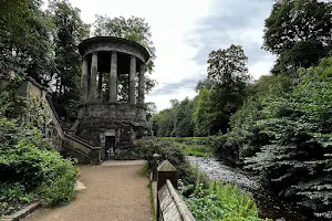 St. Bernard's Well image