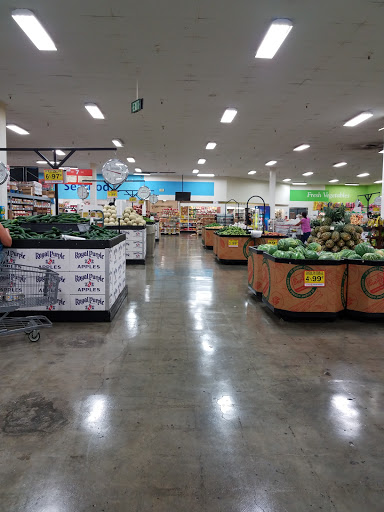 Grocery Store «El Super», reviews and photos, 9710 Woodman Ave, Pacoima, CA 91331, USA