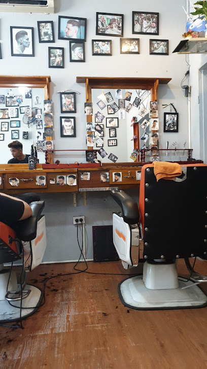 Long Barber Shop