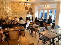Atmosphère du Ribass - Restaurant Libanais à Paris - n°2