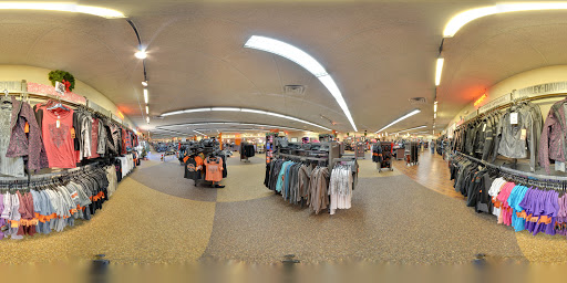 Motorcycle Repair Shop «Wabash Valley Harley-Davidson, Inc.», reviews and photos, 3912 US-41, Terre Haute, IN 47802, USA