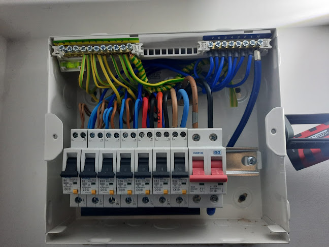 A & B Electrical Services - London