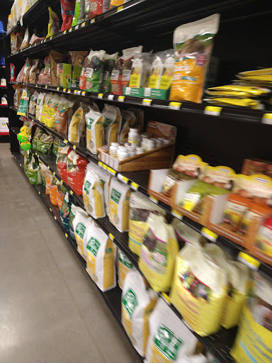 Animal Feed Store «Shoppers Supply», reviews and photos, 2880 S Alma School Rd, Chandler, AZ 85286, USA