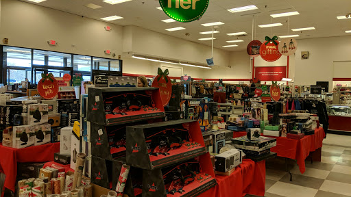 Department Store «T.J. Maxx», reviews and photos, 14 Candlewood Lake Rd, Brookfield, CT 06804, USA