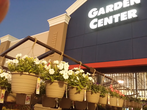 Shopping Mall «Shops at Vineyard Village», reviews and photos, 2800 Texas 121 Business, Euless, TX 76039, USA