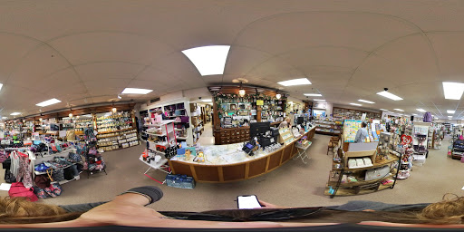 Pharmacy «Gordons Drug Store», reviews and photos, 2716 Lake St, Lake Charles, LA 70601, USA
