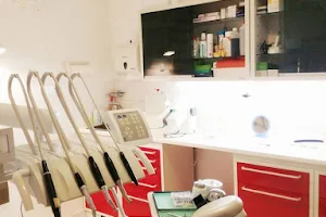 Ordinacija dentalne medicine Teuta Bogdan dr.med.dent image