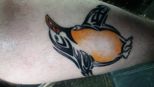 Tattoo Shop «The Canvas Tattoo & Piercing Studio», reviews and photos, 6880 Boudin St NE #170, Prior Lake, MN 55372, USA