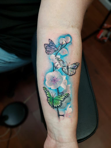 Explore meaningful tattoo ideas for sisters, creative tattoo ideas in Los Alamitos, available at Mr. Inkwells Classy Tattoos