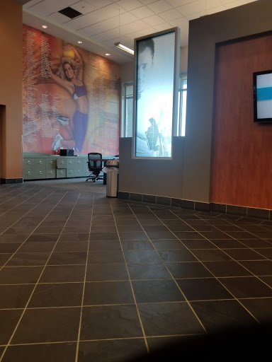 Gym «LA Fitness», reviews and photos, 4015 Shore Dr, Indianapolis, IN 46254, USA