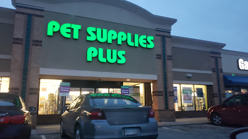 Pet Supplies Plus, 345 Willow Bend, Crystal, MN 55428, USA, 