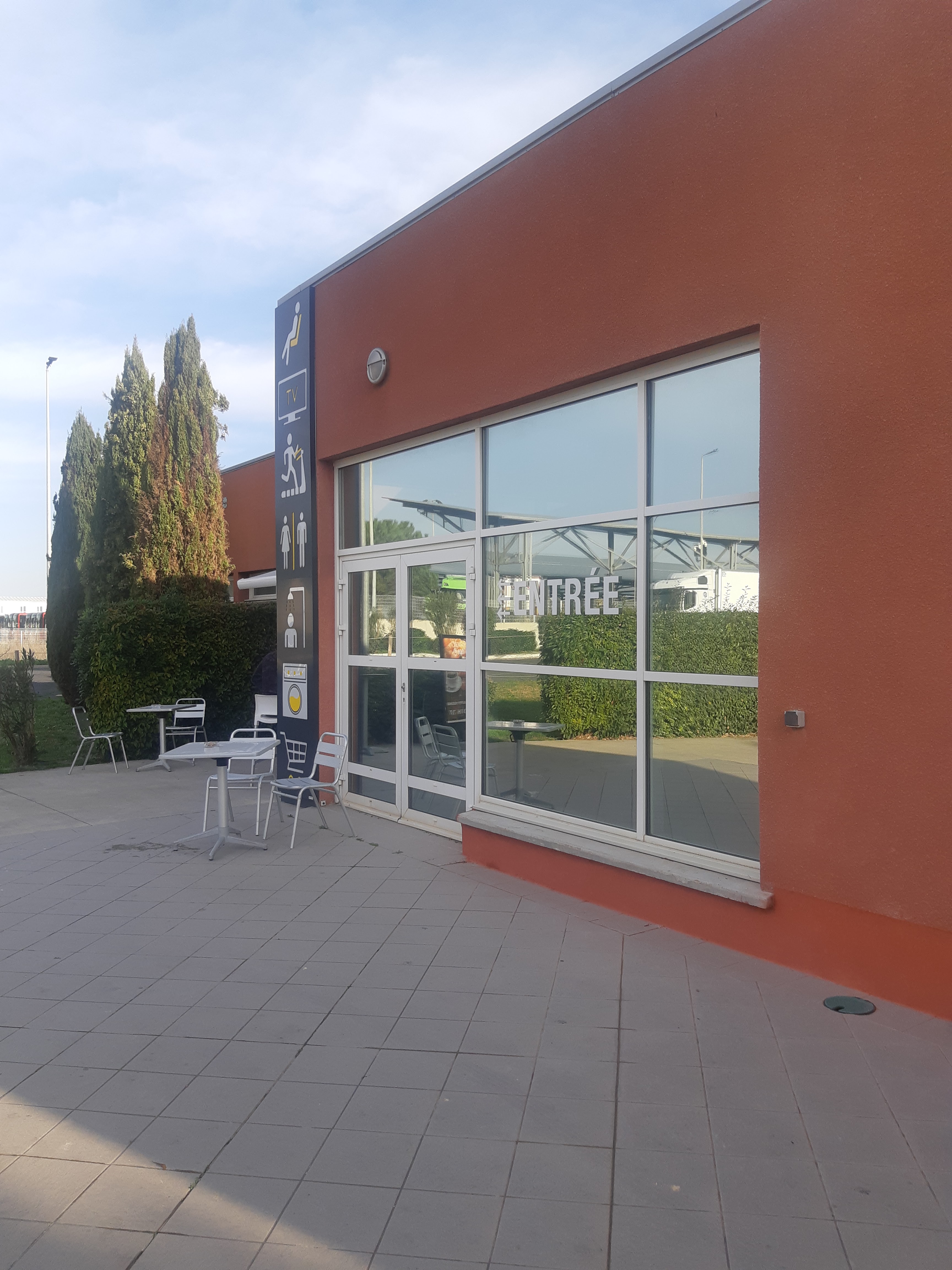 Photo n° 14 de l'avis de Andrei.a fait le 18/08/2021 à 02:33
