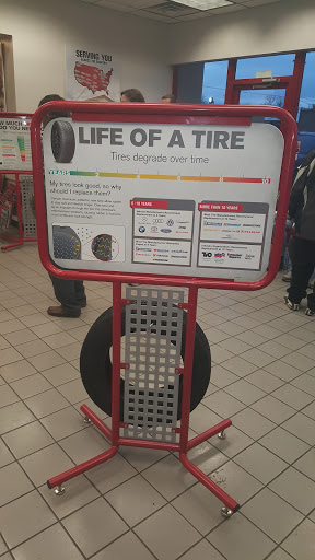 Tire Shop «Discount Tire Store - Denver, CO», reviews and photos, 1990 S Federal Blvd, Denver, CO 80219, USA