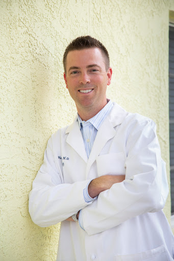 Florida Medical Clinic Eye Specialists, Mark L. Arey, MD