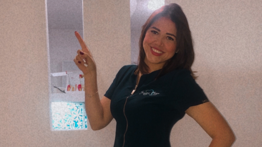 SUSANA MOYA - DENTAL Y ESTHETIC CLINIC S.A.S.