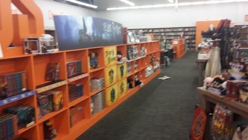 Used Book Store «2nd & Charles», reviews and photos, 12747 Jefferson Ave, Newport News, VA 23602, USA