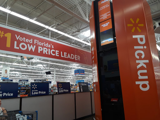 Department Store «Walmart Supercenter», reviews and photos, 19501 NW 27th Ave, Miami Gardens, FL 33056, USA