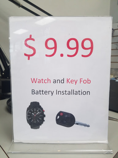 Car Battery Store «Batteries Plus Bulbs», reviews and photos, 8041 Watson Rd, Webster Groves, MO 63119, USA