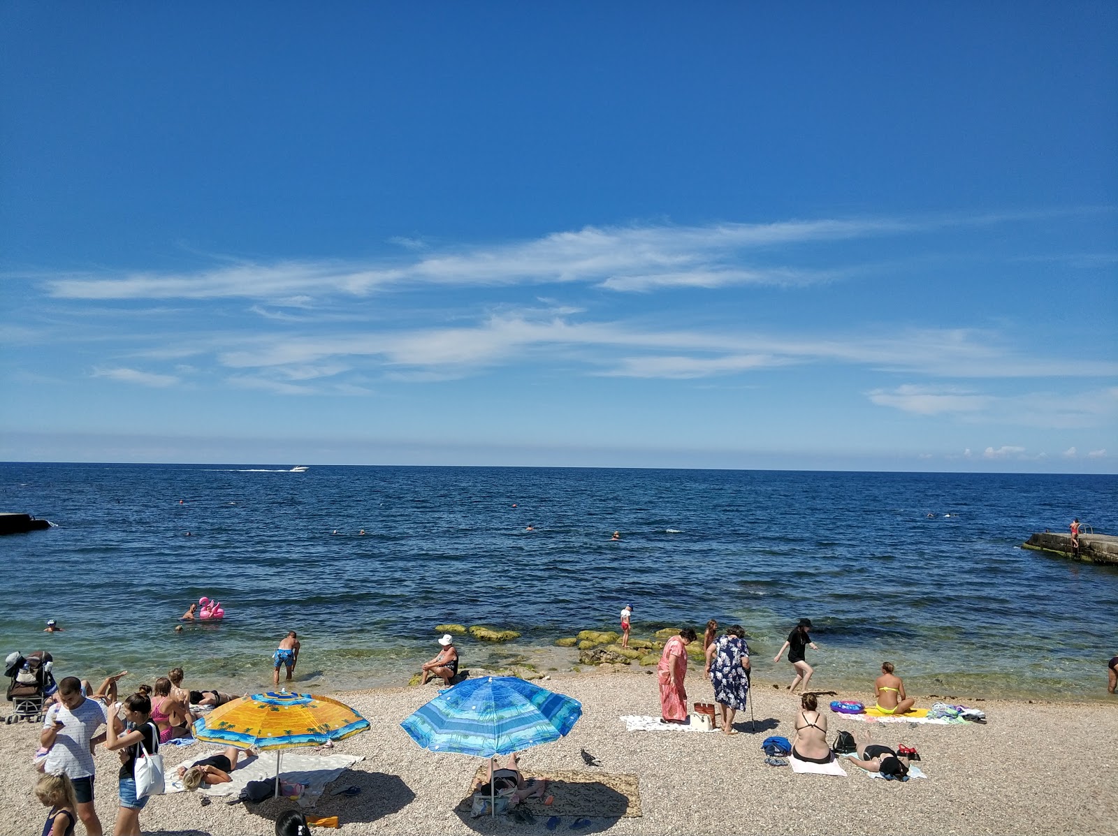 Photo de Victory Park beach zone des équipements