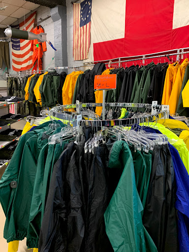 Sporting Goods Store «Andy & Bax Sporting Goods», reviews and photos, 324 SE Grand Ave, Portland, OR 97214, USA