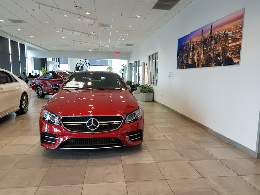 Mercedes Benz Dealer «Mercedes-Benz of Westmont», reviews and photos, 200 E Ogden Ave, Westmont, IL 60559, USA