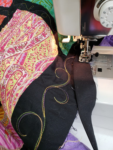 Quilt Shop «Quilt In A Day», reviews and photos, 1955 Diamond St, San Marcos, CA 92078, USA