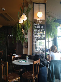 Atmosphère du Restaurant Manfred à Paris - n°17