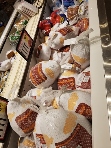 Grocery Store «Safeway», reviews and photos, 5450 Dewey Dr, Fair Oaks, CA 95628, USA