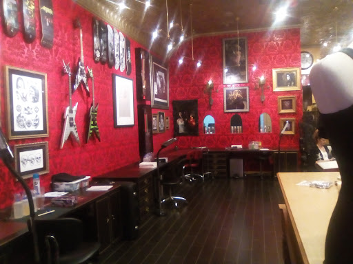 Tattoo Shop «High Voltage Tattoo Nc», reviews and photos, 1259 N La Brea Ave, West Hollywood, CA 90038, USA