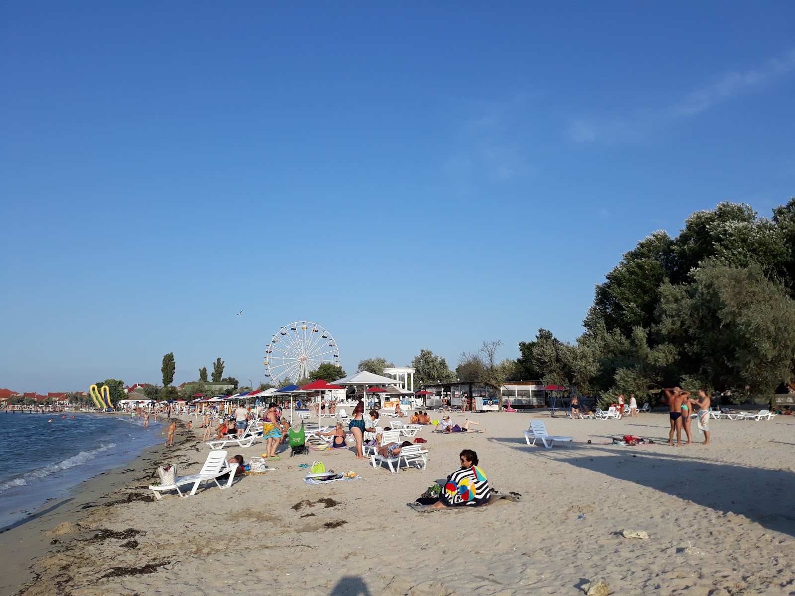 Foto di Plyazh Chernomorskoye - luogo popolare tra gli intenditori del relax