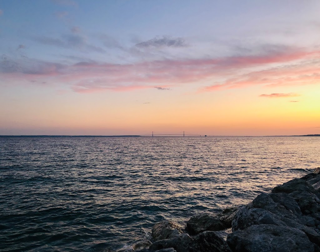 Windermere Point - Doghouse 49757