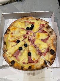 Plats et boissons du Pizzas à emporter Artisan Pizzaiolo Tonnay Charente - n°4