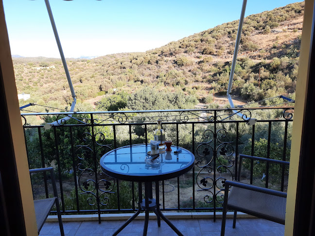 Elaionas Studios - Ένωση