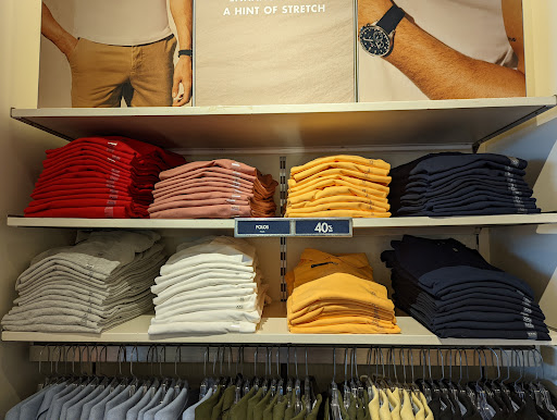 Shopping Mall «Waterloo Premium Outlets», reviews and photos, 655 NY-318, Waterloo, NY 13165, USA