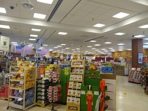 Grocery Store «McClellan Commissary», reviews and photos, 5507 Dudley Blvd, McClellan Park, CA 95652, USA