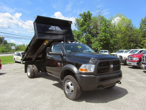 Chrysler Dealer «Northwest Hills Chrysler Jeep Dodge Ram», reviews and photos, 2033 E Main St, Torrington, CT 06790, USA