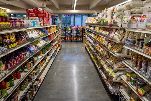 Indian Grocery Store «Shalimar Grocery», reviews and photos, 16541 Redmond Way, Redmond, WA 98052, USA