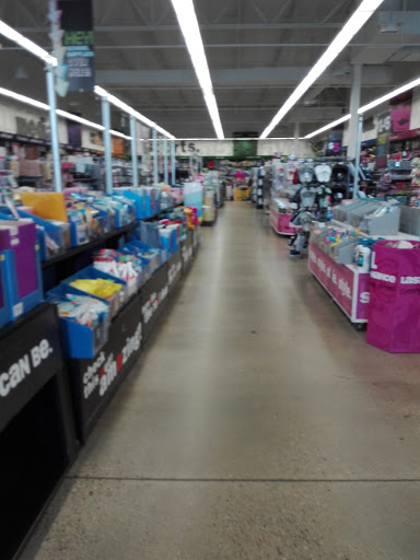 Variety Store «Five Below», reviews and photos, 14215 Hall Rd, Shelby Charter Township, MI 48315, USA