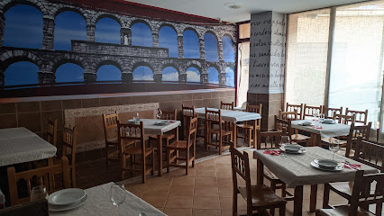 Restaurante Dale Caña - Av. del Obispo Quesada, 11, 40006 Segovia, Spain