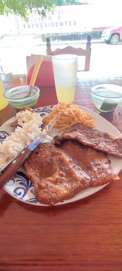 RYCO’S DESAYUNOS, COMIDAS Y ANTOJITOS