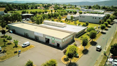 Centre contrôle technique DEKRA à Estancarbon