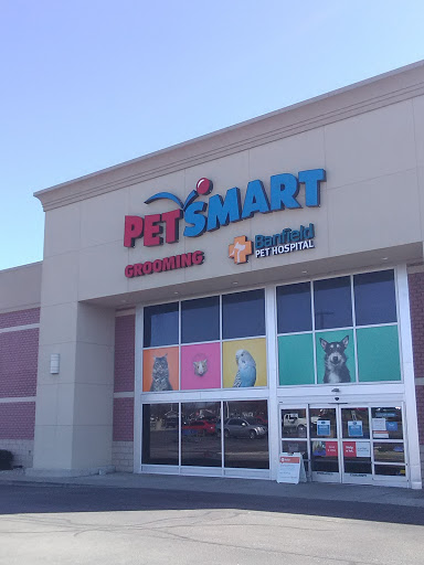 Pet Supply Store «PetSmart», reviews and photos, 10697 E US Hwy 36, Avon, IN 46123, USA