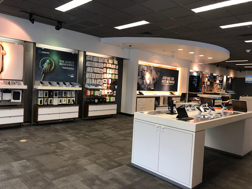 Cell Phone Store «AT&T», reviews and photos, 50-60 Worcester Rd, Framingham, MA 01701, USA