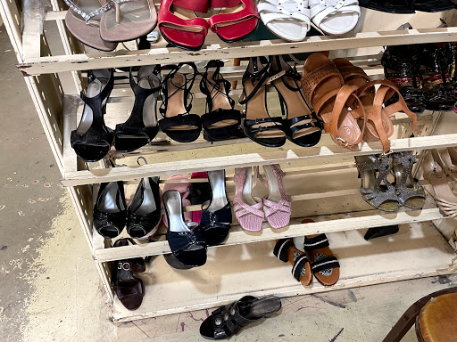 Thrift Store «Value Village», reviews and photos