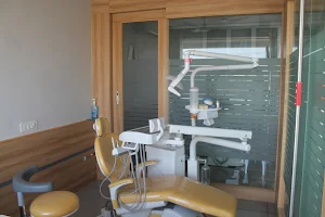 Aarnav's Dental Care image