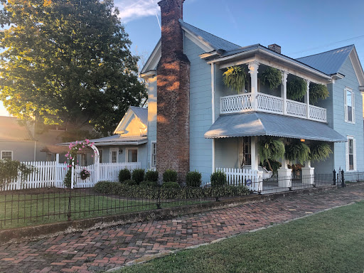 High Cotton Vintage Home Furnishings, 213 N Spring St, Manchester, TN 37355, USA, 