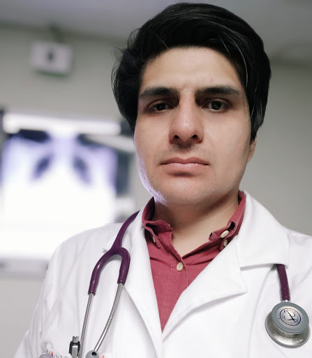 Medico Internista Dr. Victor Francisco Izaguirre Gutiérrez
