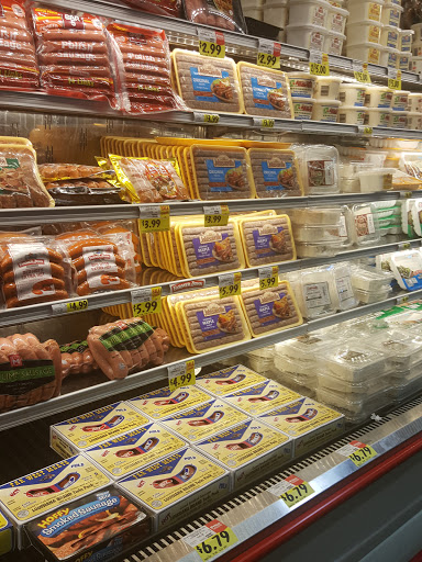 Supermarket «Vallarta Supermarkets», reviews and photos, 7900 Imperial Hwy, Downey, CA 90242, USA