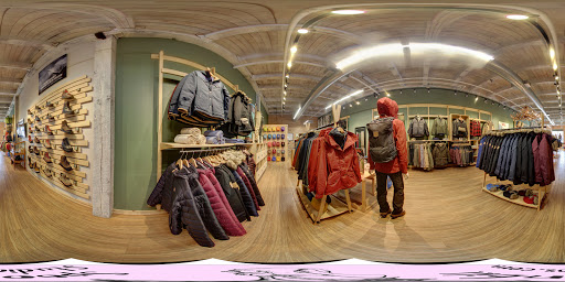 Outdoor Sports Store «Fjällräven Uptown Minneapolis», reviews and photos, 2912 Hennepin Ave, Minneapolis, MN 55408, USA